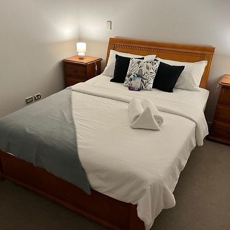 Free Wifi!! Spacious 1-Bedroom Apt, Auckland Cbd 외부 사진